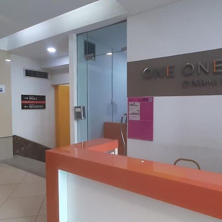 Luxfort 118 Service Suites Tanjung Tokong Экстерьер фото