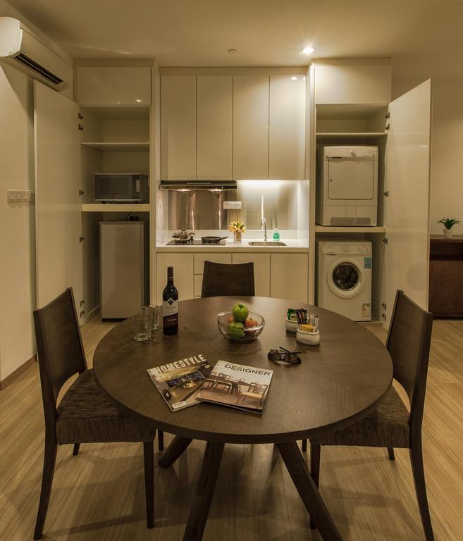 Luxfort 118 Service Suites Tanjung Tokong Номер фото